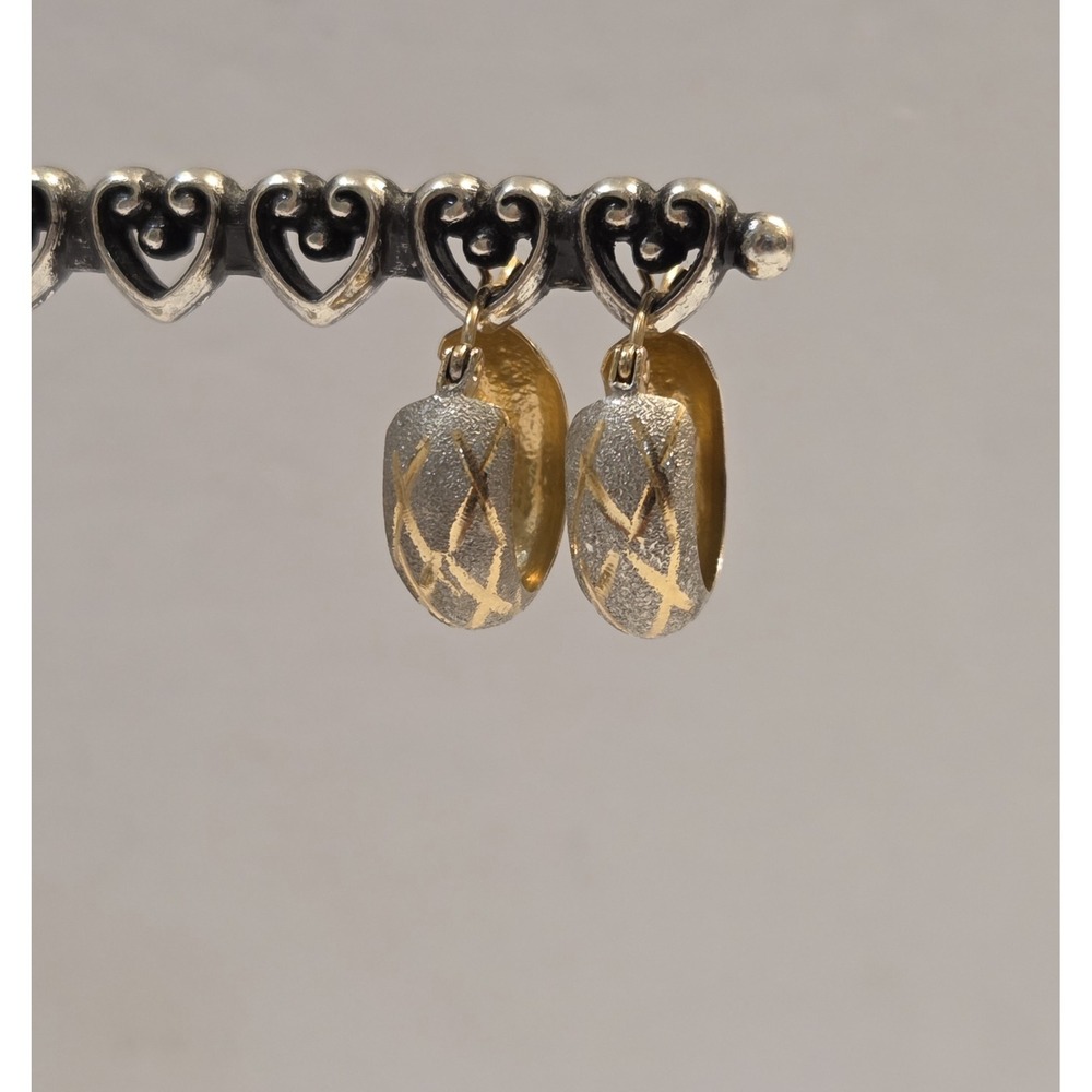 Vintage 10k Yellow & White Gold Diamond Cut Wide Huggie Hoop Earrings